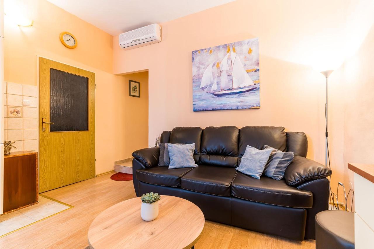 Apartments Sara Дубровник Экстерьер фото
